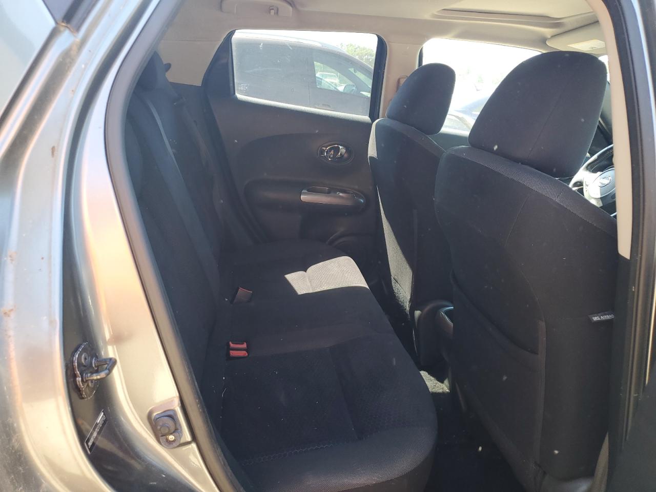 JN8AF5MV7CT127213 2012 Nissan Juke S