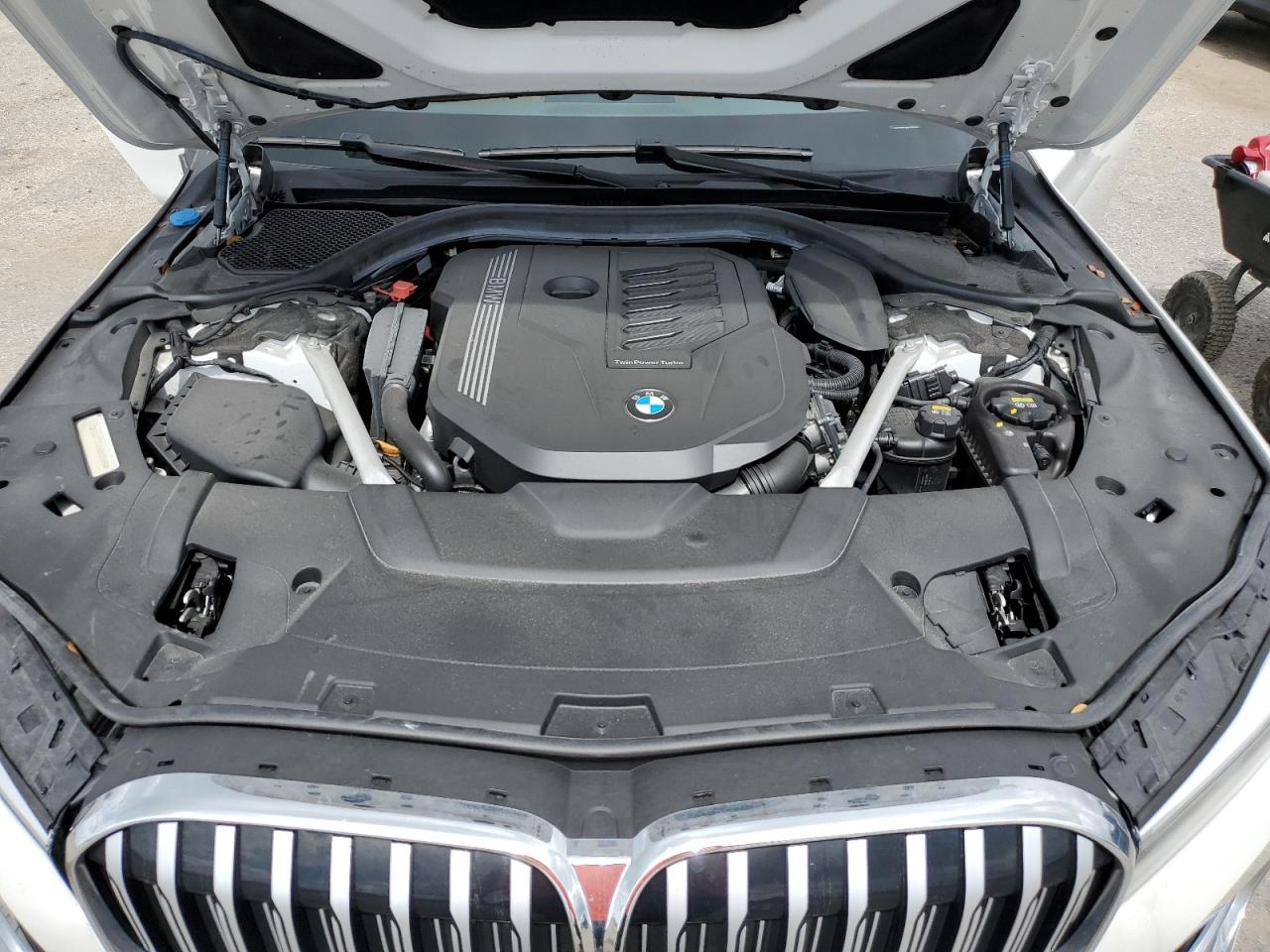 WBA7T2C04NCH08089 2022 BMW 740 I