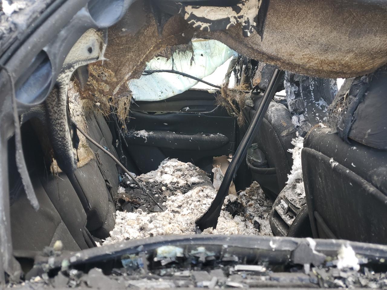 1GYKNFRS2KZ237552 2019 Cadillac Xt5 Premium Luxury