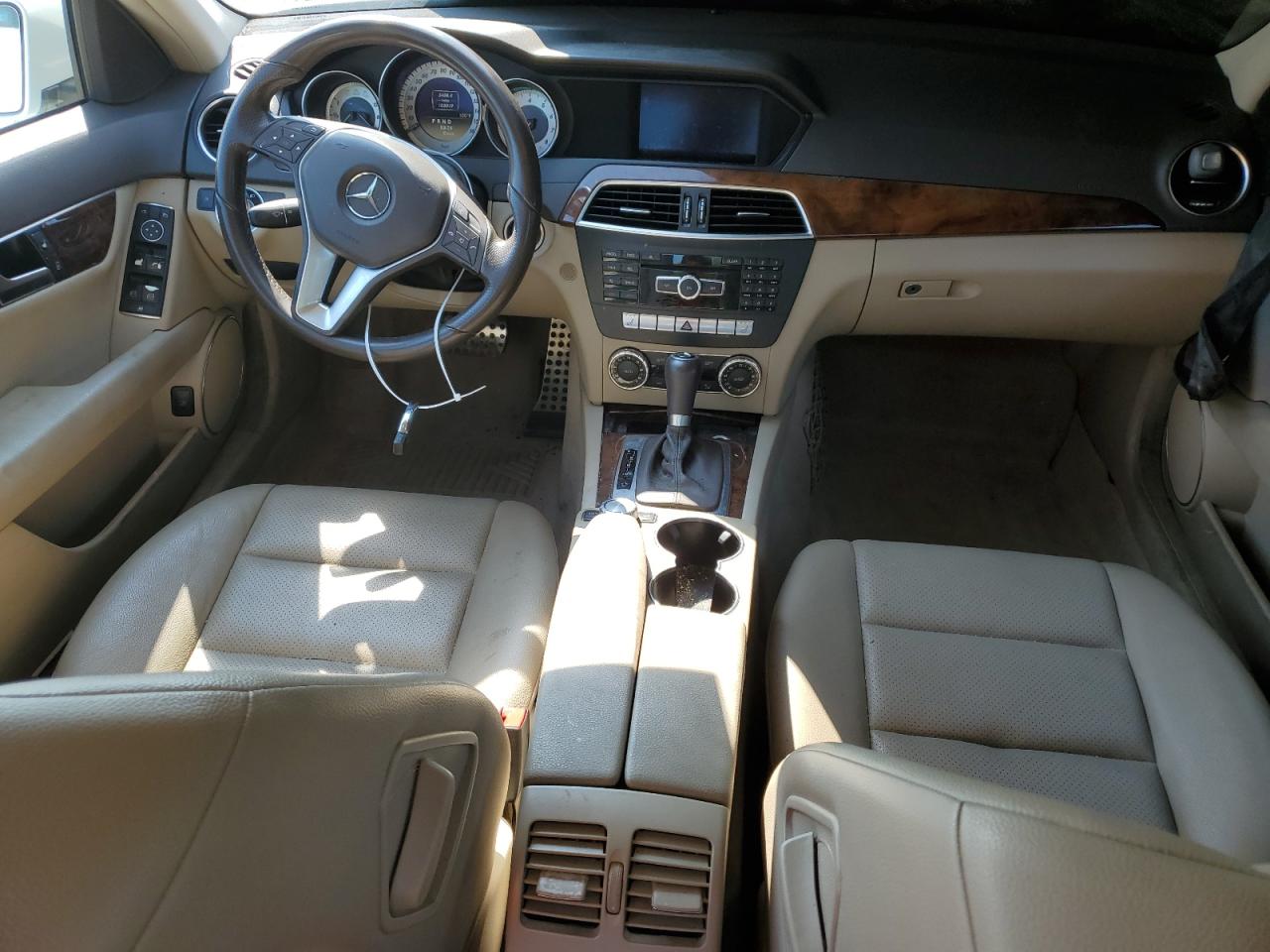 WDDGF8BB1CA619088 2012 Mercedes-Benz C 300 4Matic