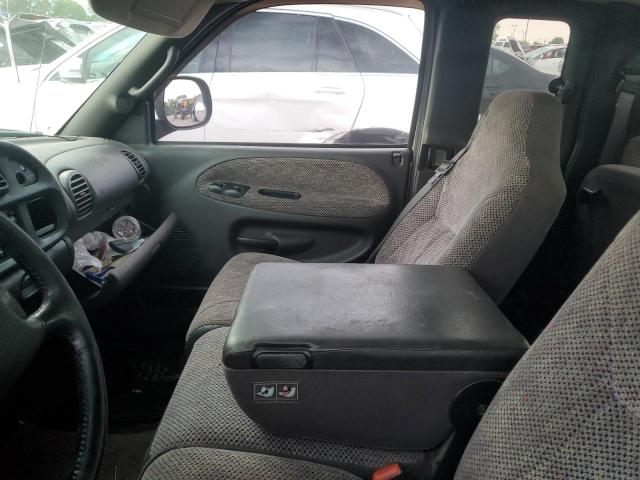 2000 Dodge Ram 1500 VIN: 1B7HC13YXYJ176075 Lot: 60063014