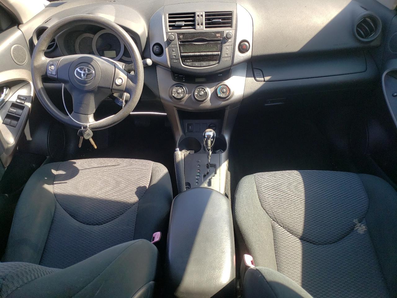 JTMRF4DV8B5038228 2011 Toyota Rav4 Sport