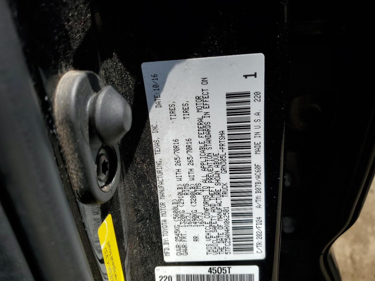 5TFCZ5AN4HX062501 TOYOTA TACOMA 2017
