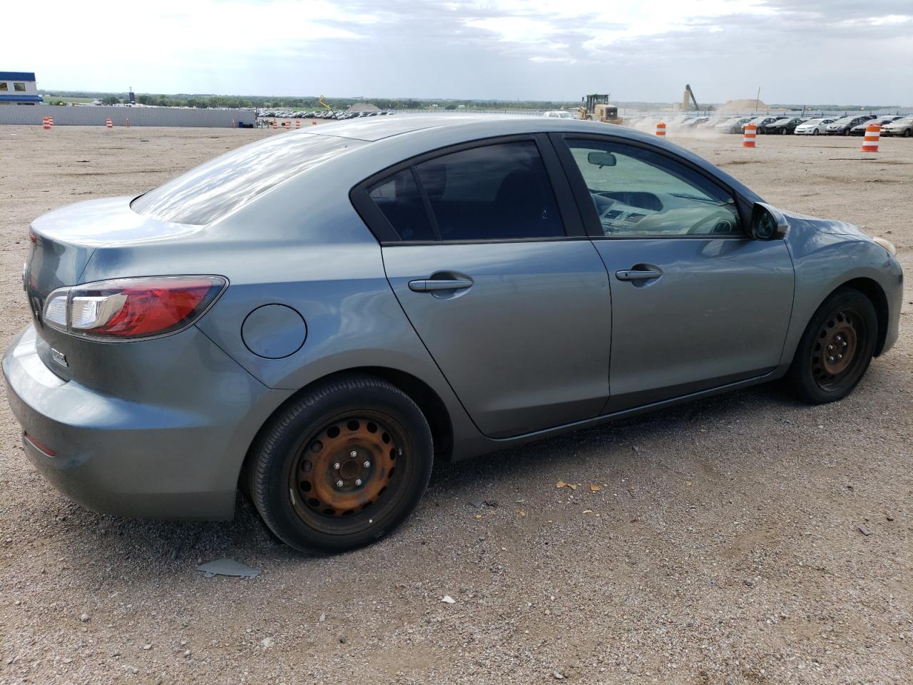 JM1BL1TG3D1743508 2013 Mazda 3 I