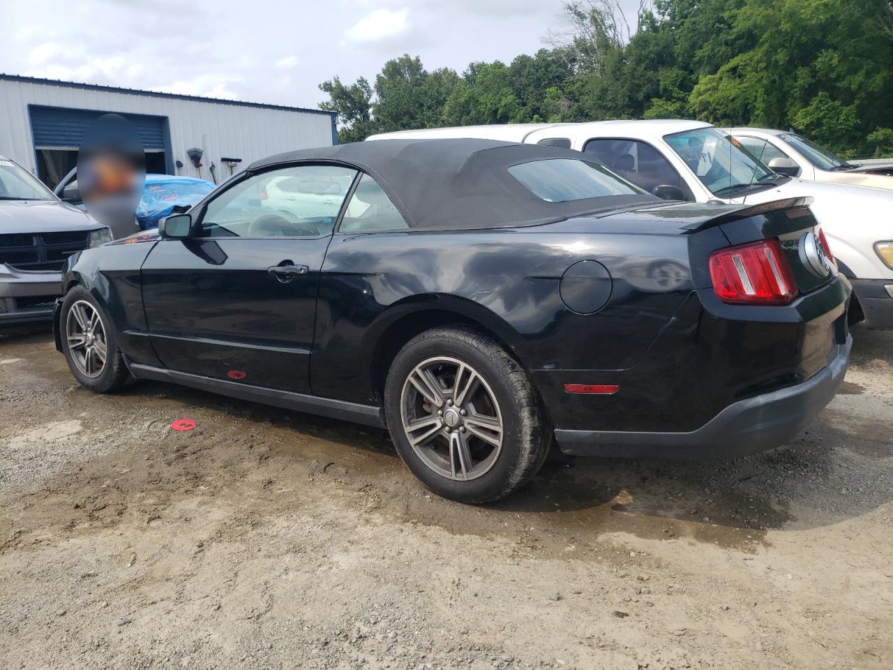 1ZVBP8EN1A5111892 2010 Ford Mustang