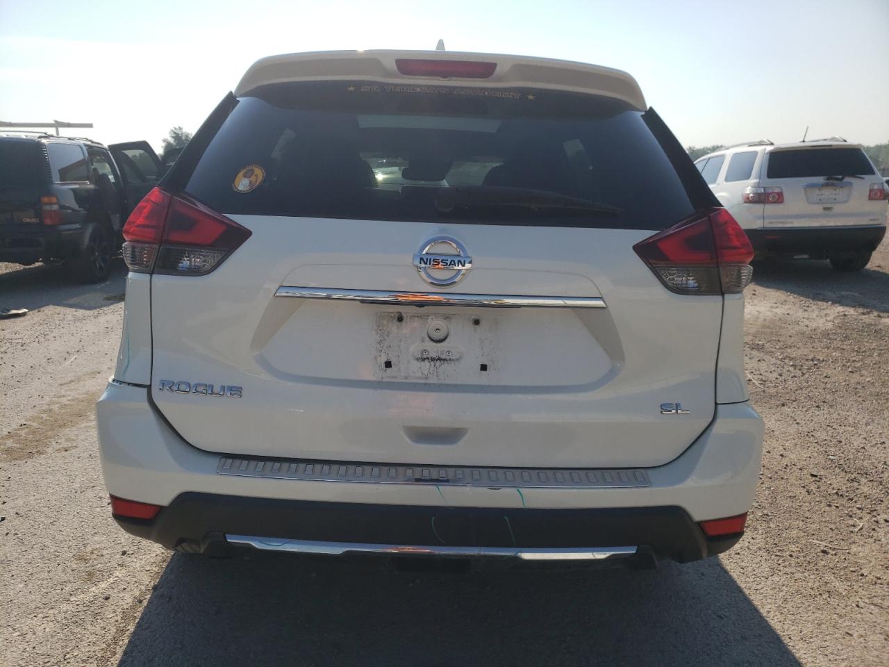 5N1AT2MT7HC759312 NISSAN ROGUE 2017