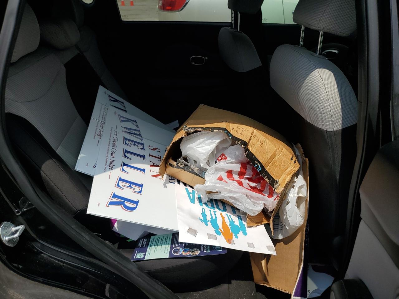 KNDJN2A20G7249921 2016 Kia Soul