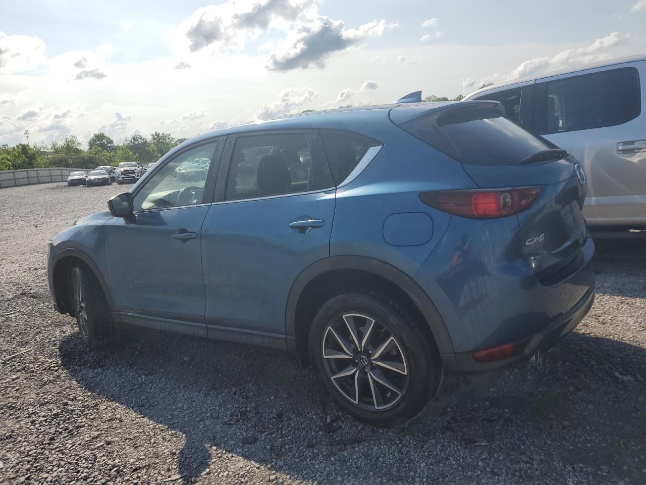 JM3KFACM2J1397869 2018 Mazda Cx-5 Touring