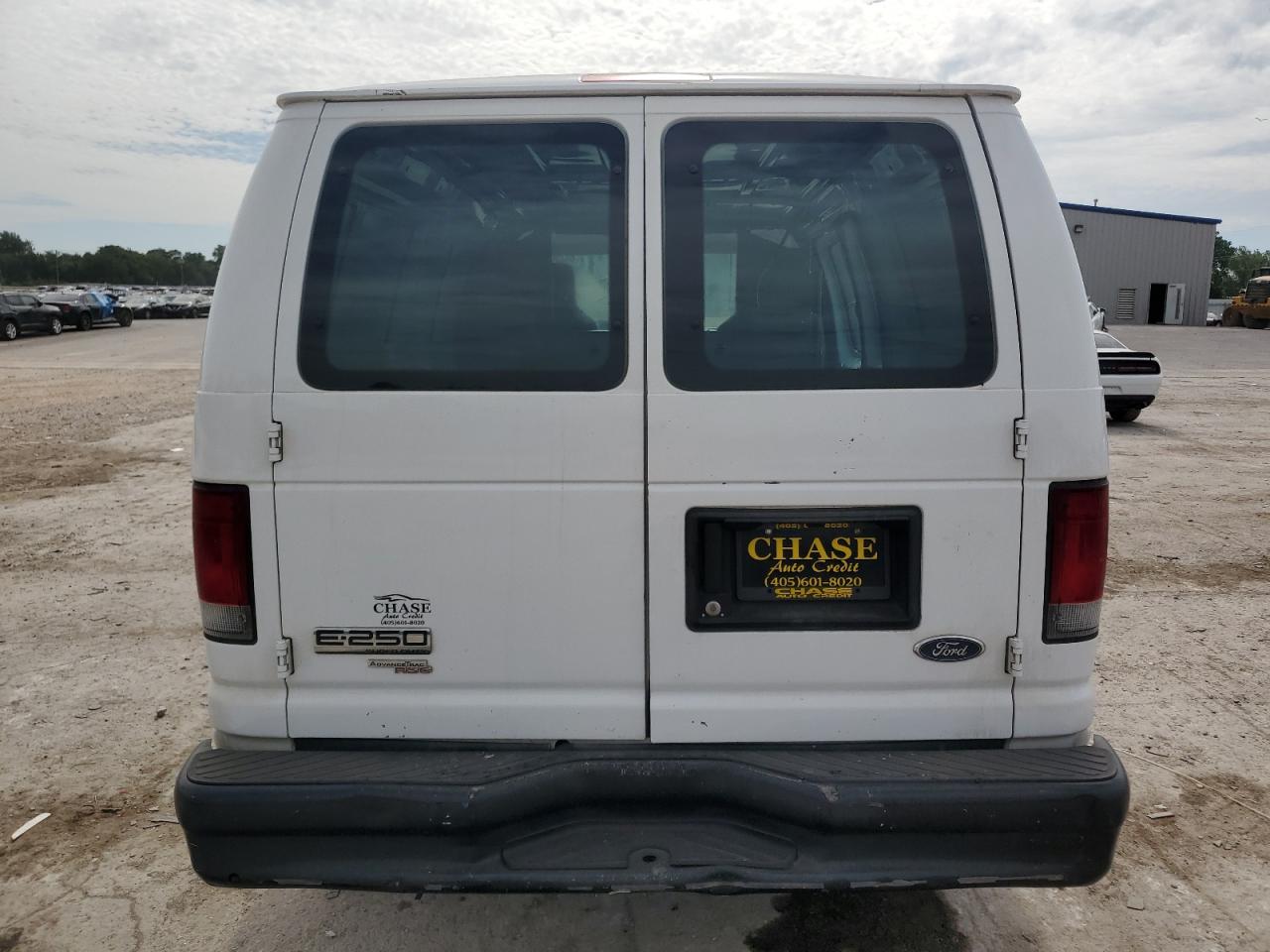1FTNE2EL1BDA87859 2011 Ford Econoline E250 Van