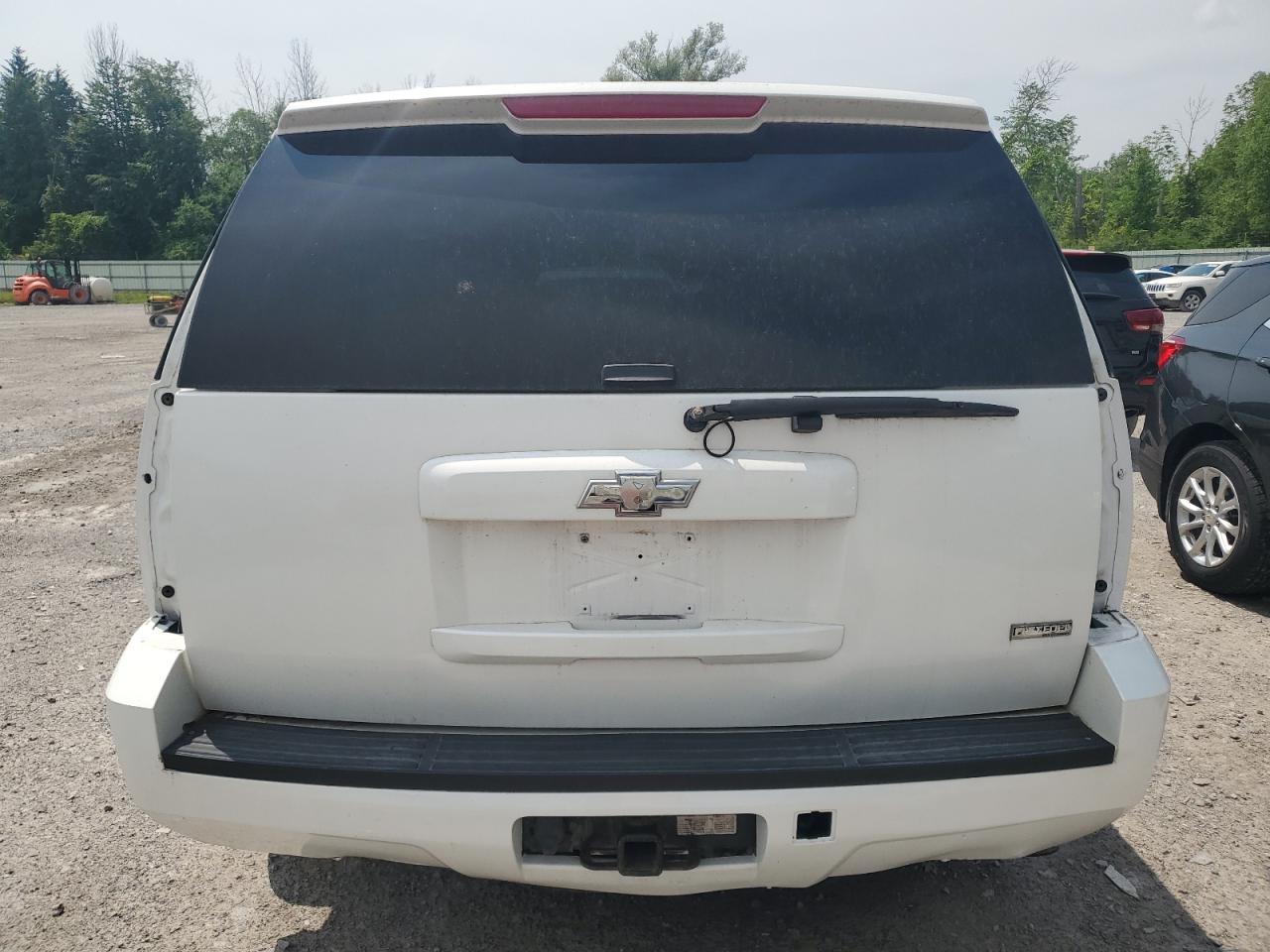 1GNSK4E08BR228482 2011 Chevrolet Tahoe K1500