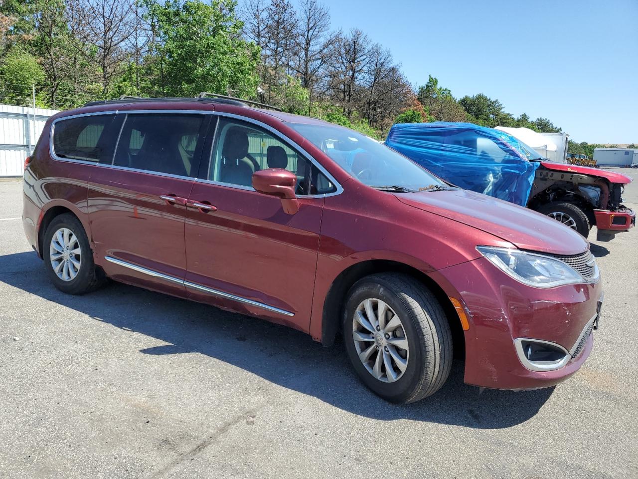 2C4RC1BG4HR524168 2017 Chrysler Pacifica Touring L