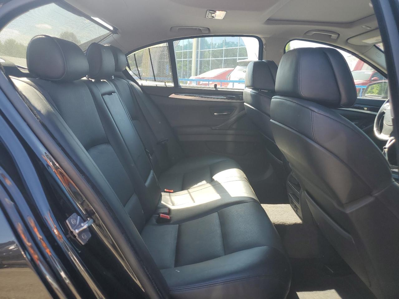 WBAFU7C56BC873992 2011 BMW 535 Xi