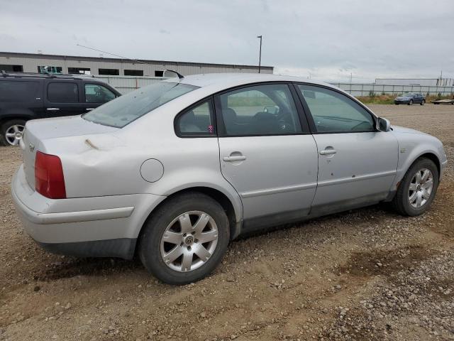 WVWAC63B11P020505 2001 Volkswagen Passat Gls