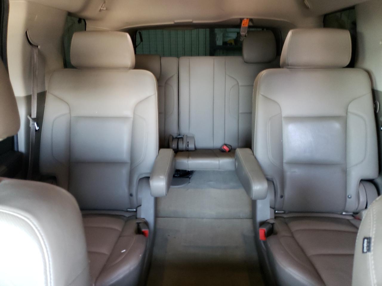 1GNSKCKC6GR332405 CHEVROLET TAHOE 2016