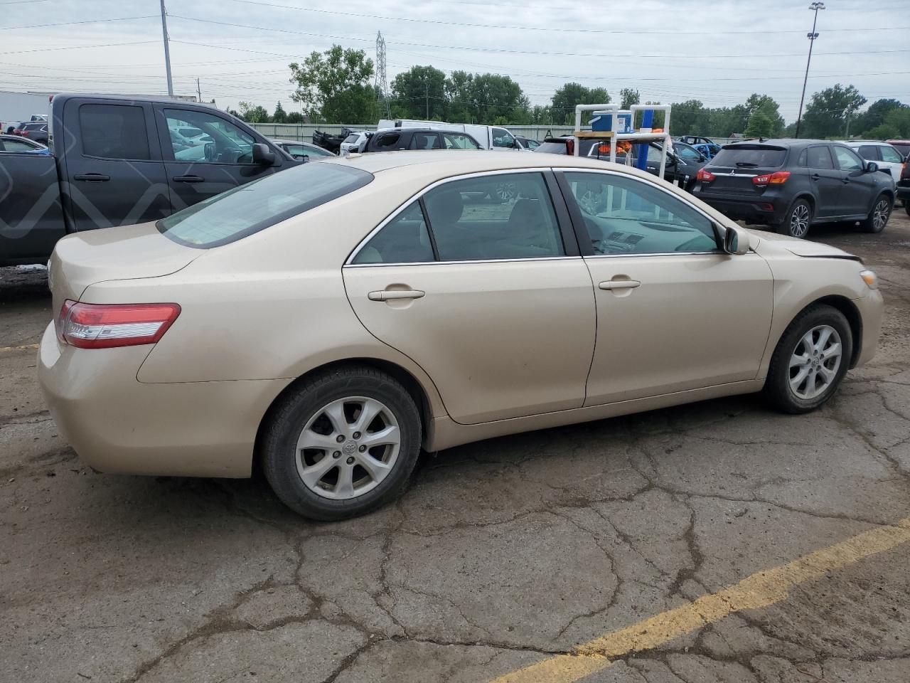 Lot #2671932685 2010 TOYOTA CAMRY BASE