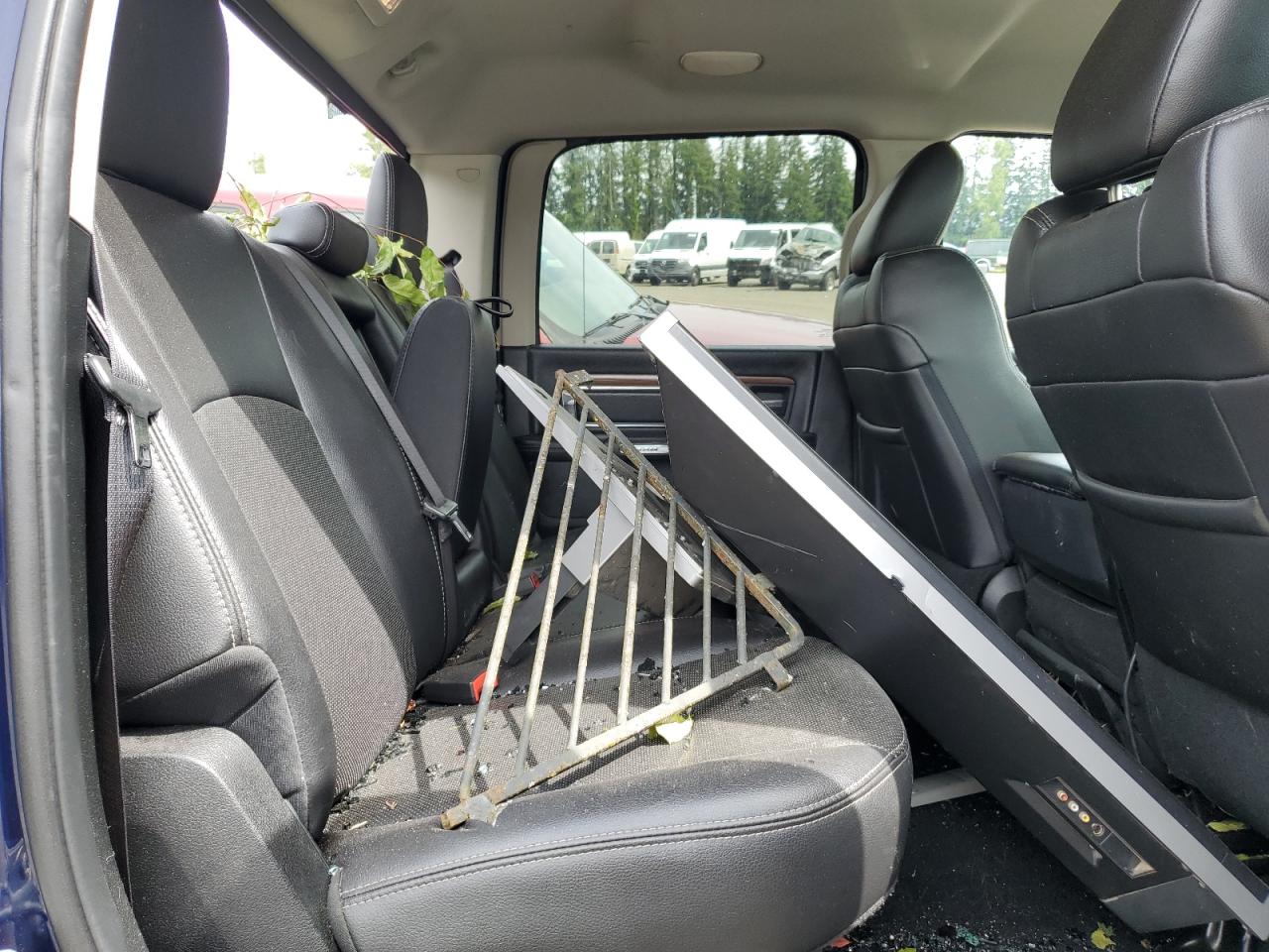 3C6UR5KL6HG518043 2017 Ram 2500 Laramie