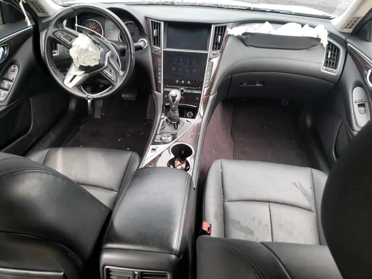 JN1EV7AR7JM445801 2018 Infiniti Q50 Luxe