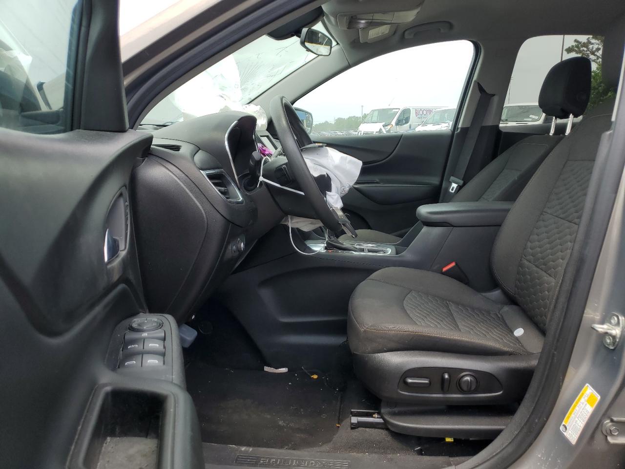 3GNAXKEV4KS554161 2019 Chevrolet Equinox Lt