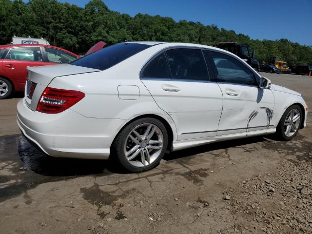 VIN WDDGF4HB2DR264547 2013 Mercedes-Benz C-Class, 250 no.3