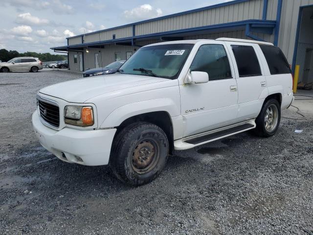 2000 Cadillac Escalade Luxury VIN: 1GYEK63R1YR225851 Lot: 41109544