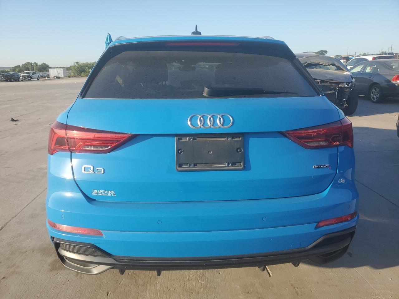 WA1EECF30L1027587 2020 Audi Q3 Premium Plus S-Line