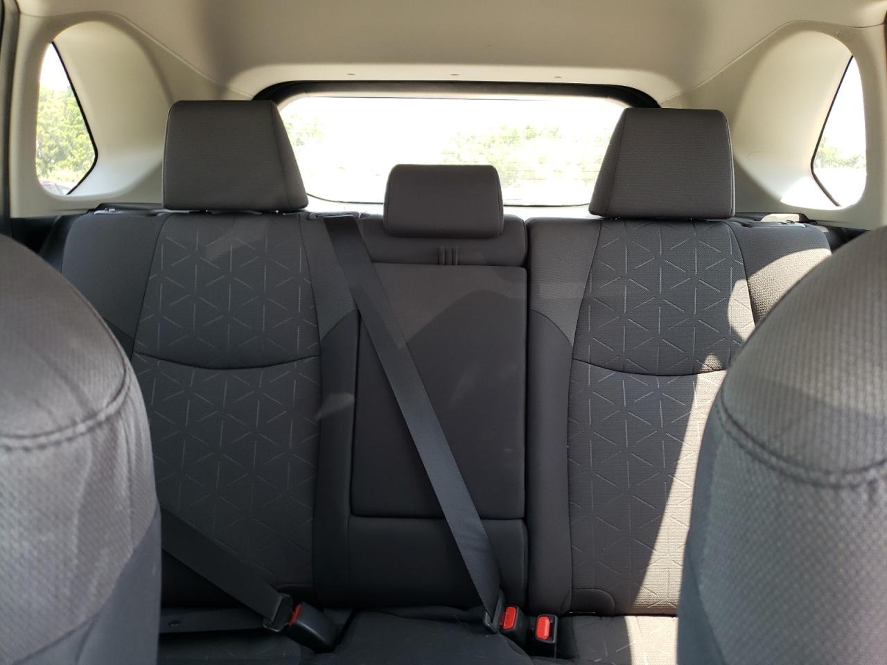 2T3W1RFV7KC016243 TOYOTA RAV4 2019