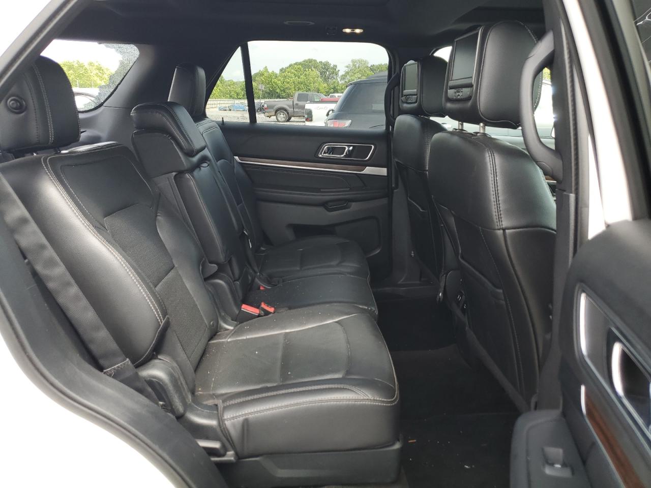 2018 Ford Explorer Limited vin: 1FM5K7F8XJGB26778