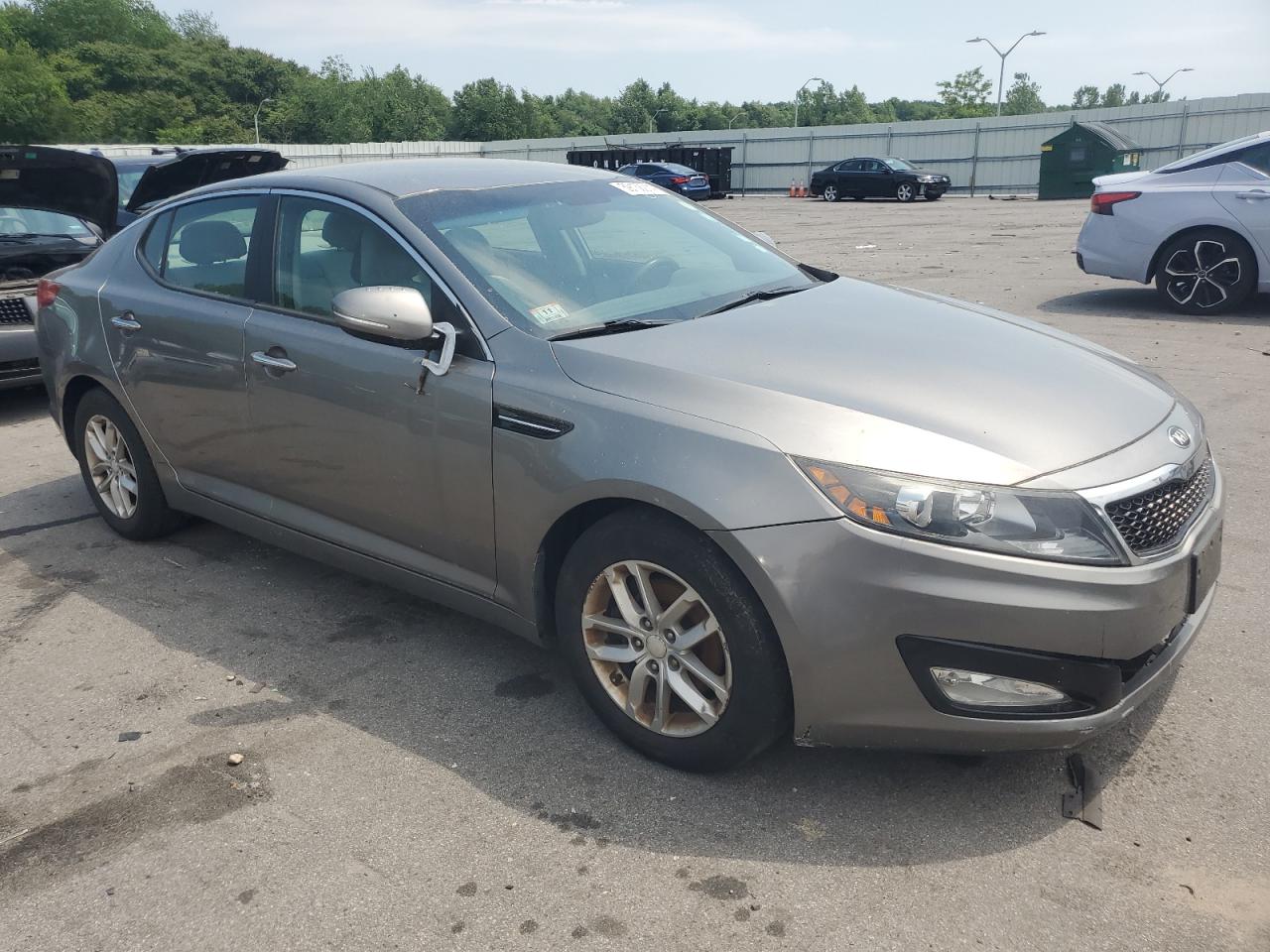 2013 Kia Optima Lx vin: 5XXGM4A72DG123082