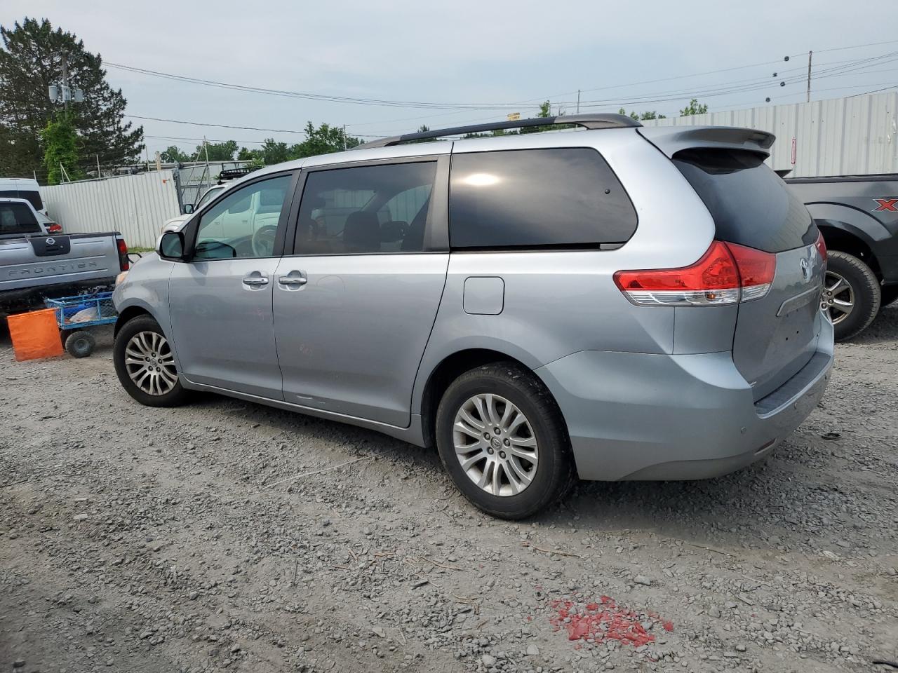 5TDYK3DC3DS362149 2013 Toyota Sienna Xle