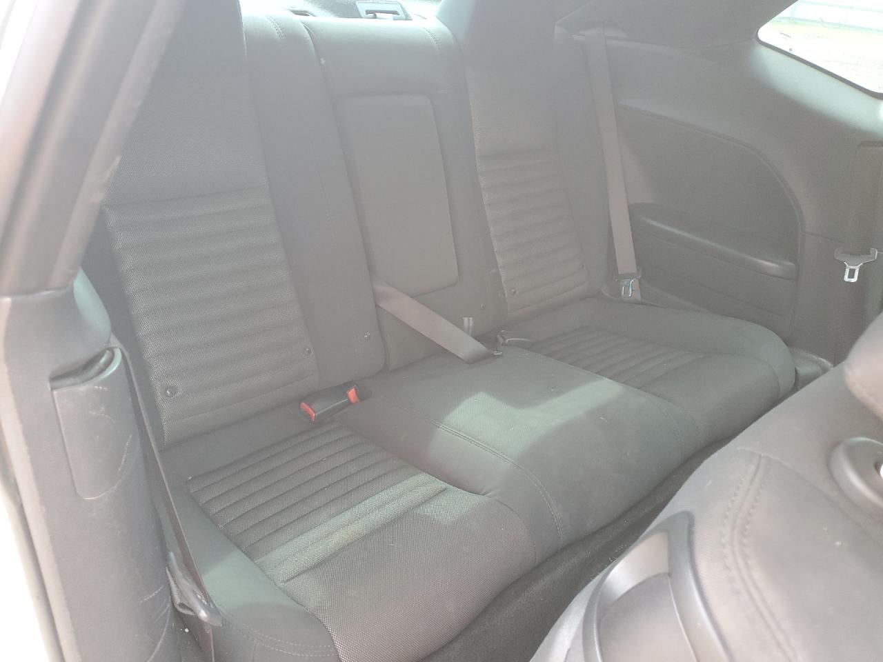 2B3CJ4DG9BH576372 2011 Dodge Challenger