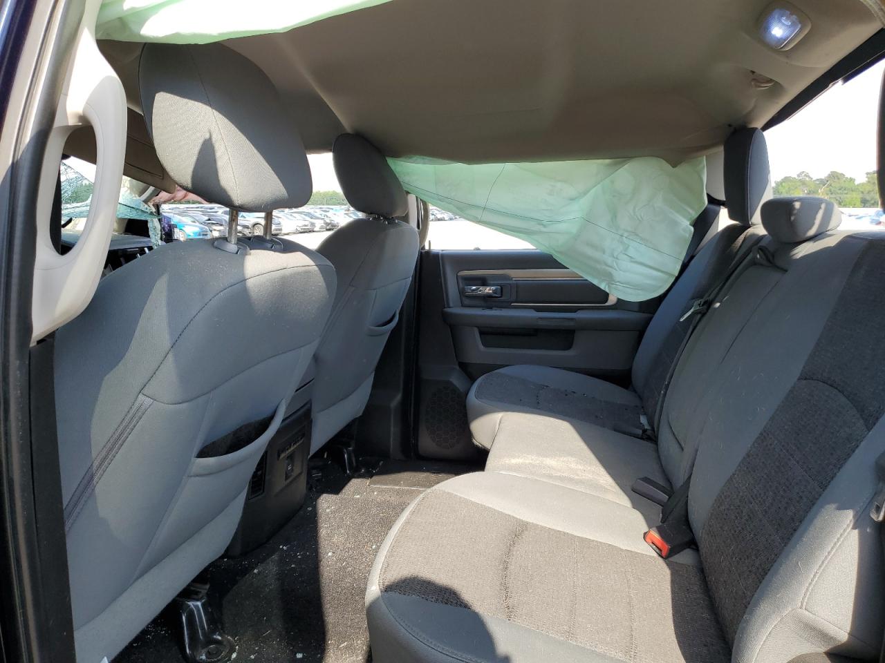 1C6RR6LT6DS586016 2013 Ram 1500 Slt