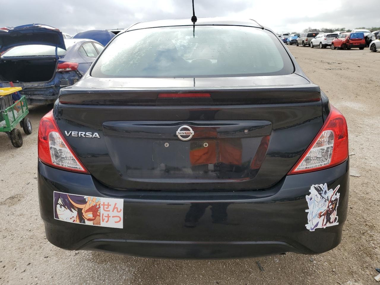 3N1CN7AP8JL836827 NISSAN VERSA 2018