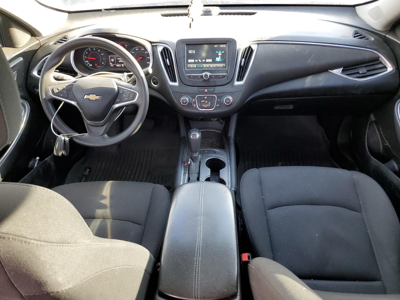 1G1ZD5ST9JF222429 CHEVROLET MALIBU 2018