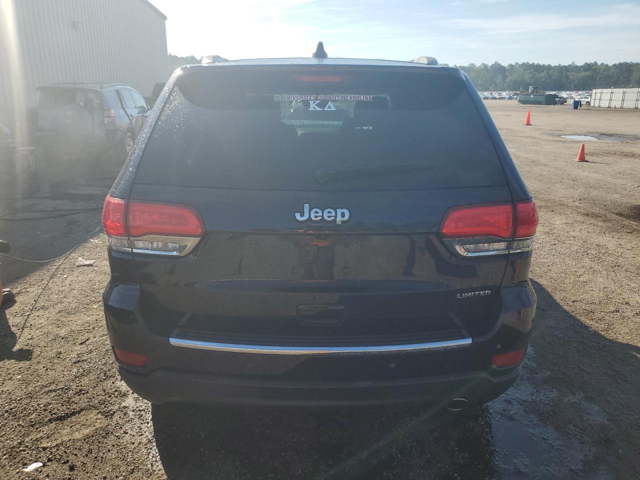 2018 Jeep Grand Cherokee Limited vin: 1C4RJEBG2JC368465