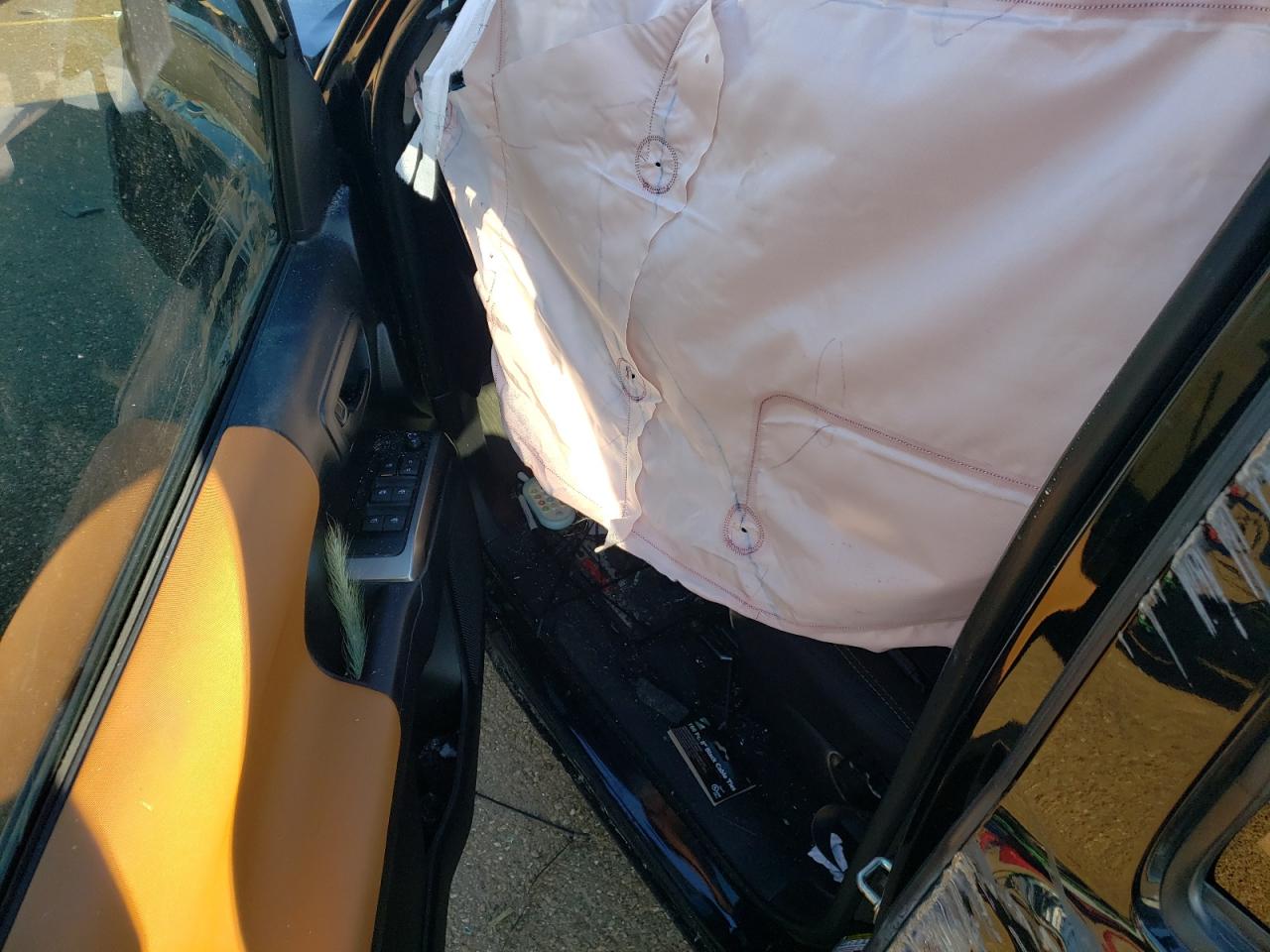 3TMAZ5CNXKM096413 2019 Toyota Tacoma Double Cab