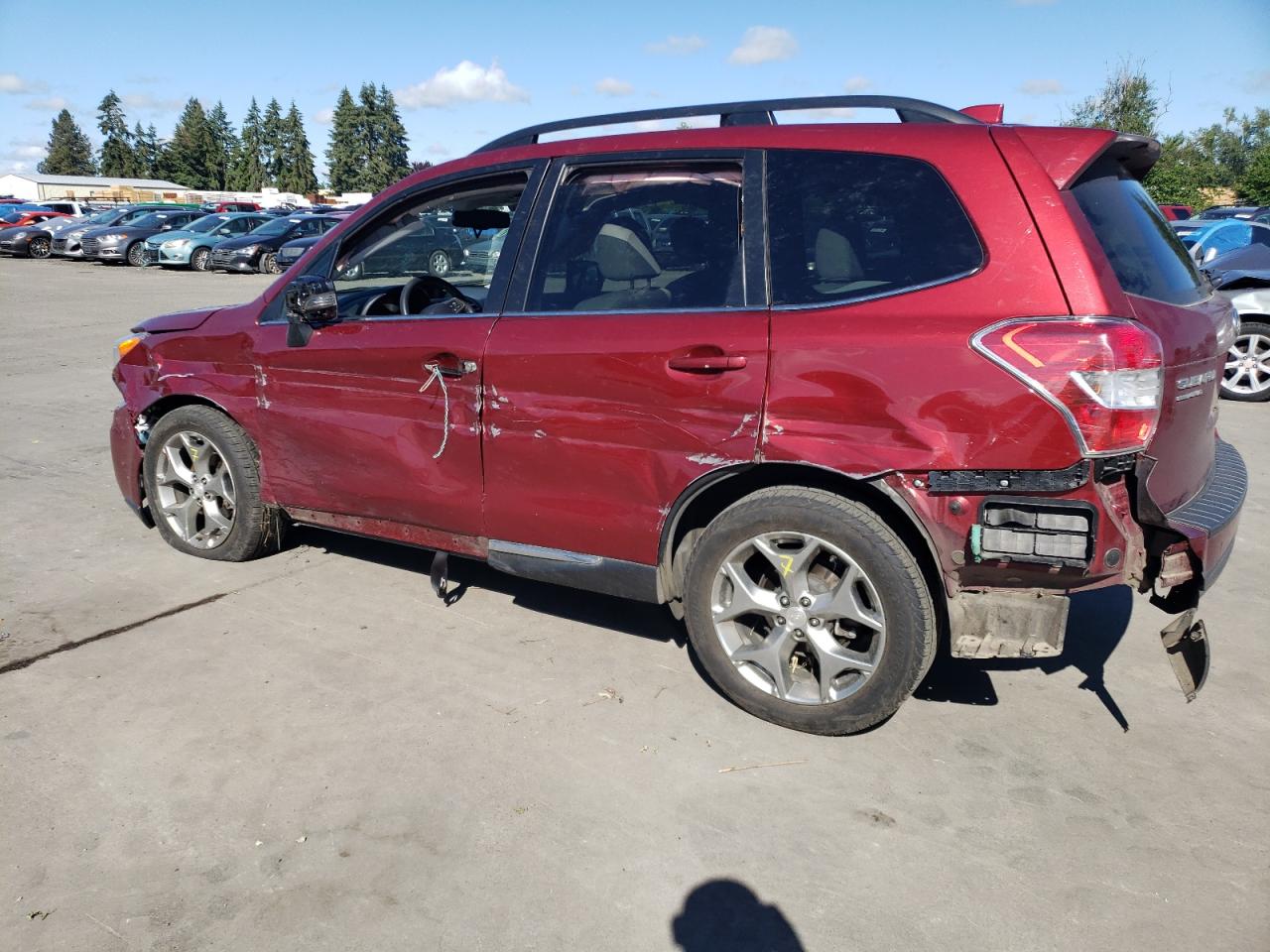 Lot #2860470014 2016 SUBARU FORESTER 2