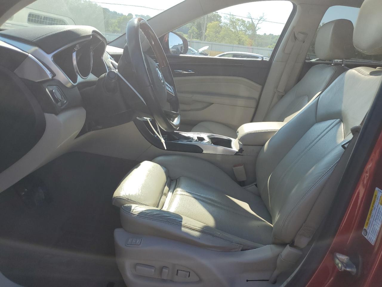 3GYFNAEY0AS572318 2010 Cadillac Srx Luxury Collection