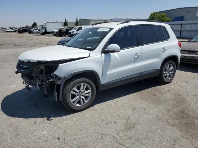 WVGAV7AX6GW548713 Volkswagen Tiguan S 2016