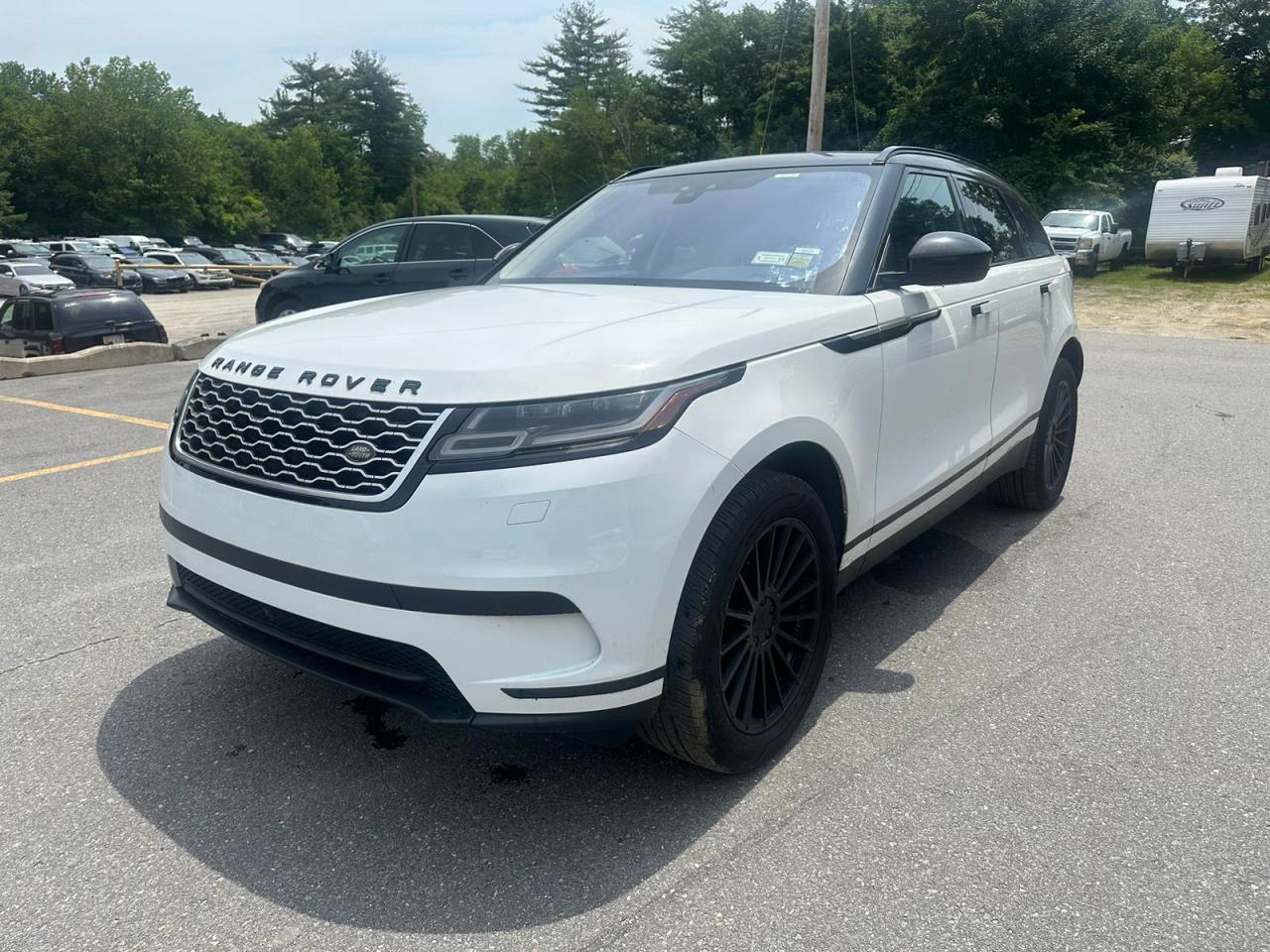 2018 Land Rover Range Rover Velar S vin: SALYB2RN1JA736070