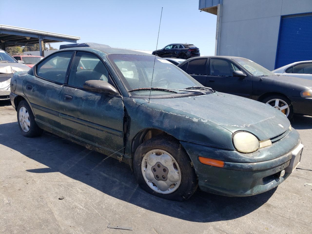 1B3ES47C8WD564358 1998 Dodge Neon Highline