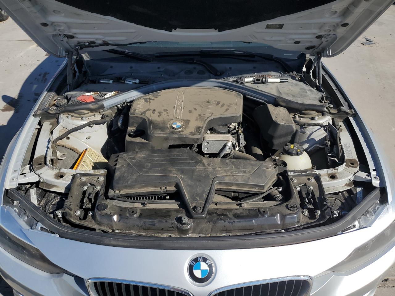 WBA3B1G54FNT05816 2015 BMW 320 I