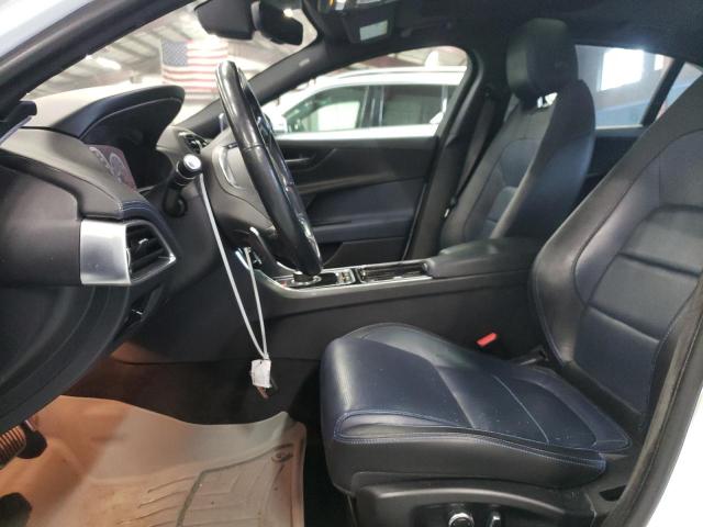 2019 Jaguar Xe R - Sport VIN: SAJAL4FX1KCP44085 Lot: 59991674