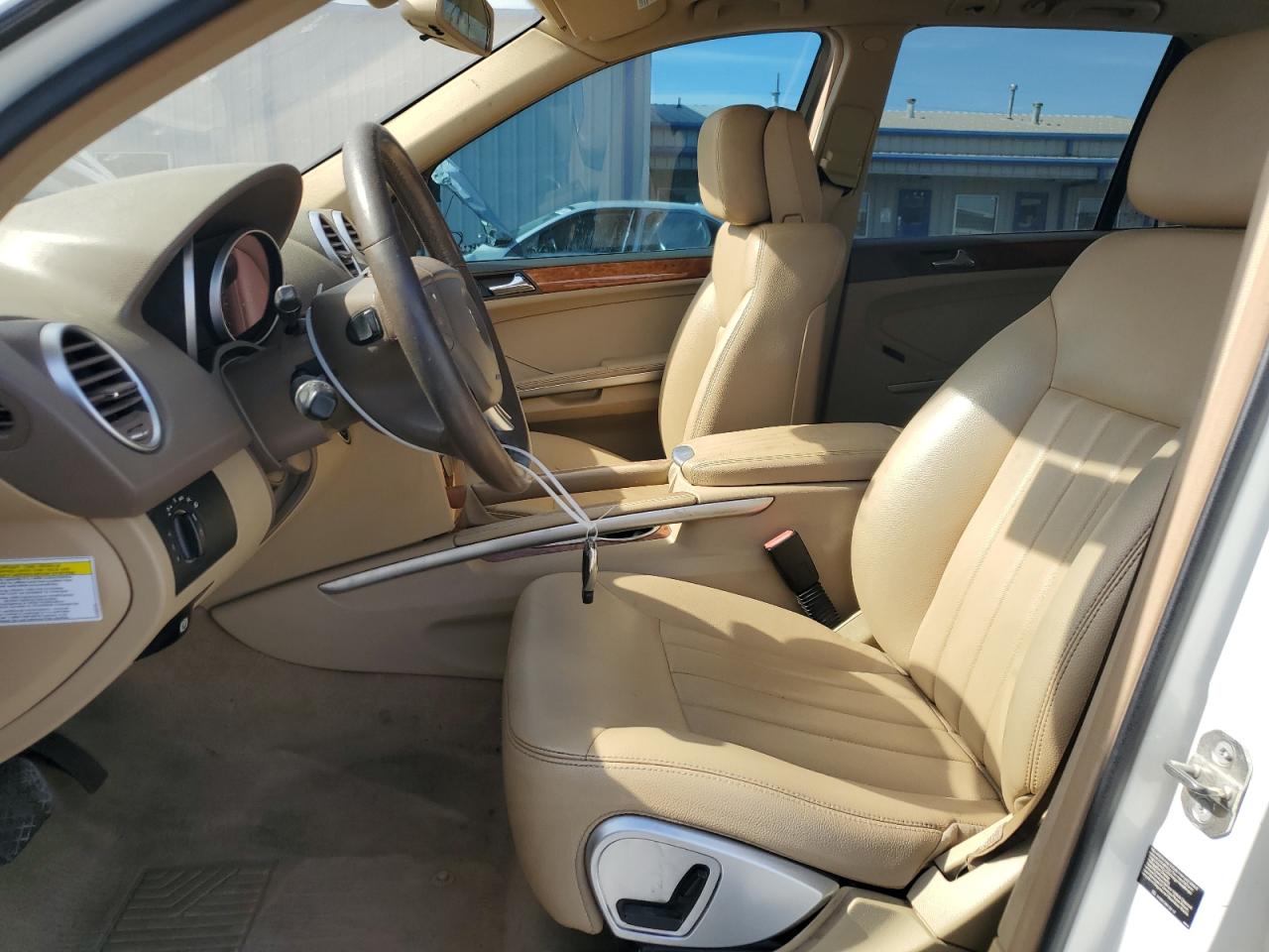 4JGBB86EX8A310209 2008 Mercedes-Benz Ml 350