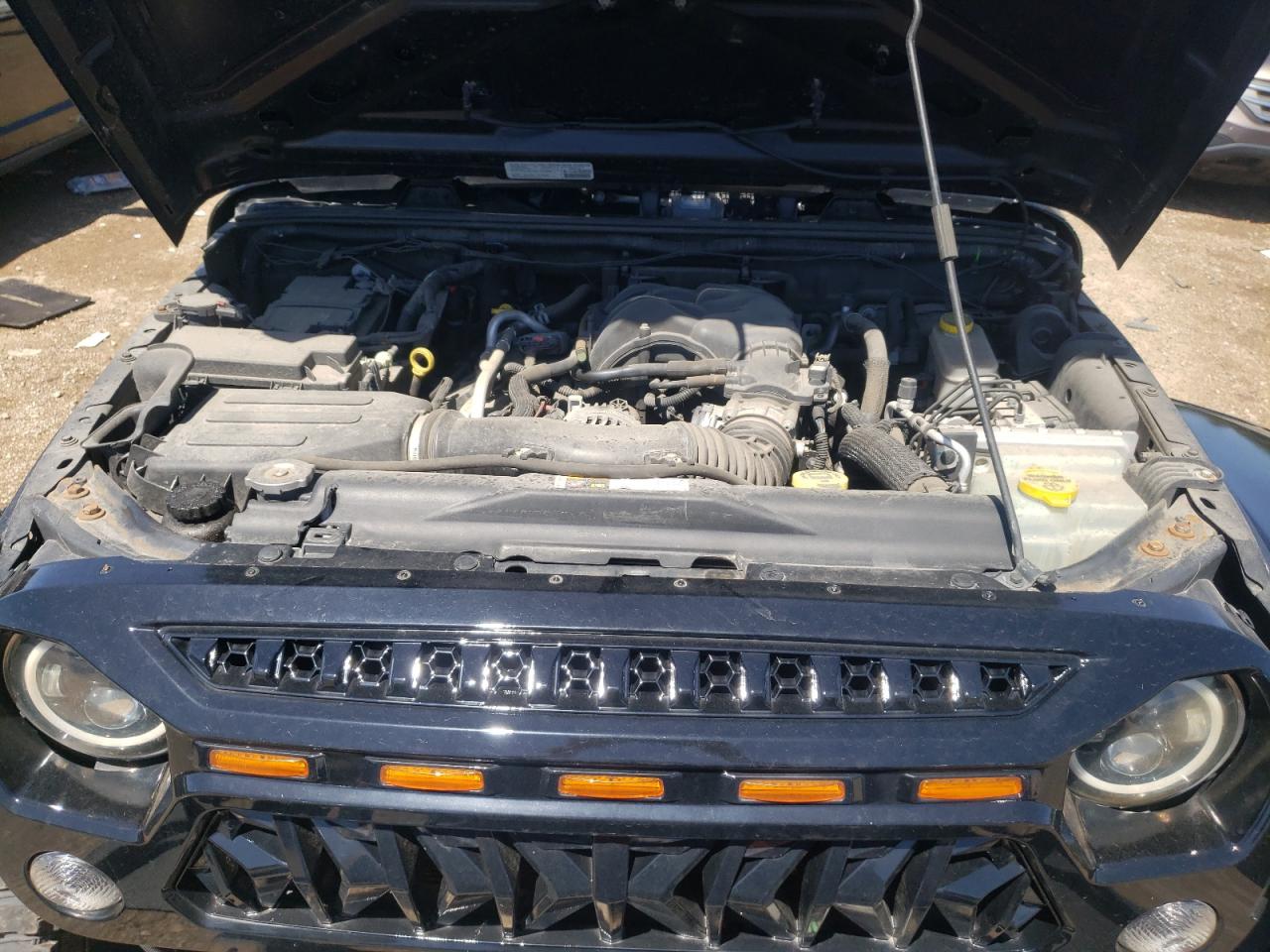 1C4BJWDG5EL263980 2014 Jeep Wrangler Unlimited Sport