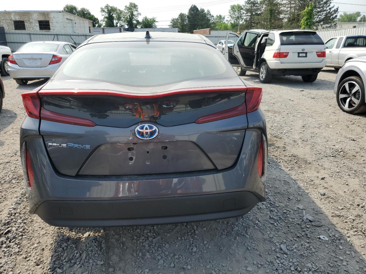 JTDKAMFPXN3223038 2022 Toyota Prius Prime Le