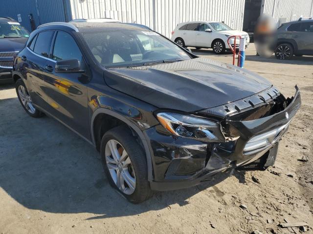 VIN WDCTG4GB8HJ283996 2017 Mercedes-Benz GLA-Class,... no.4