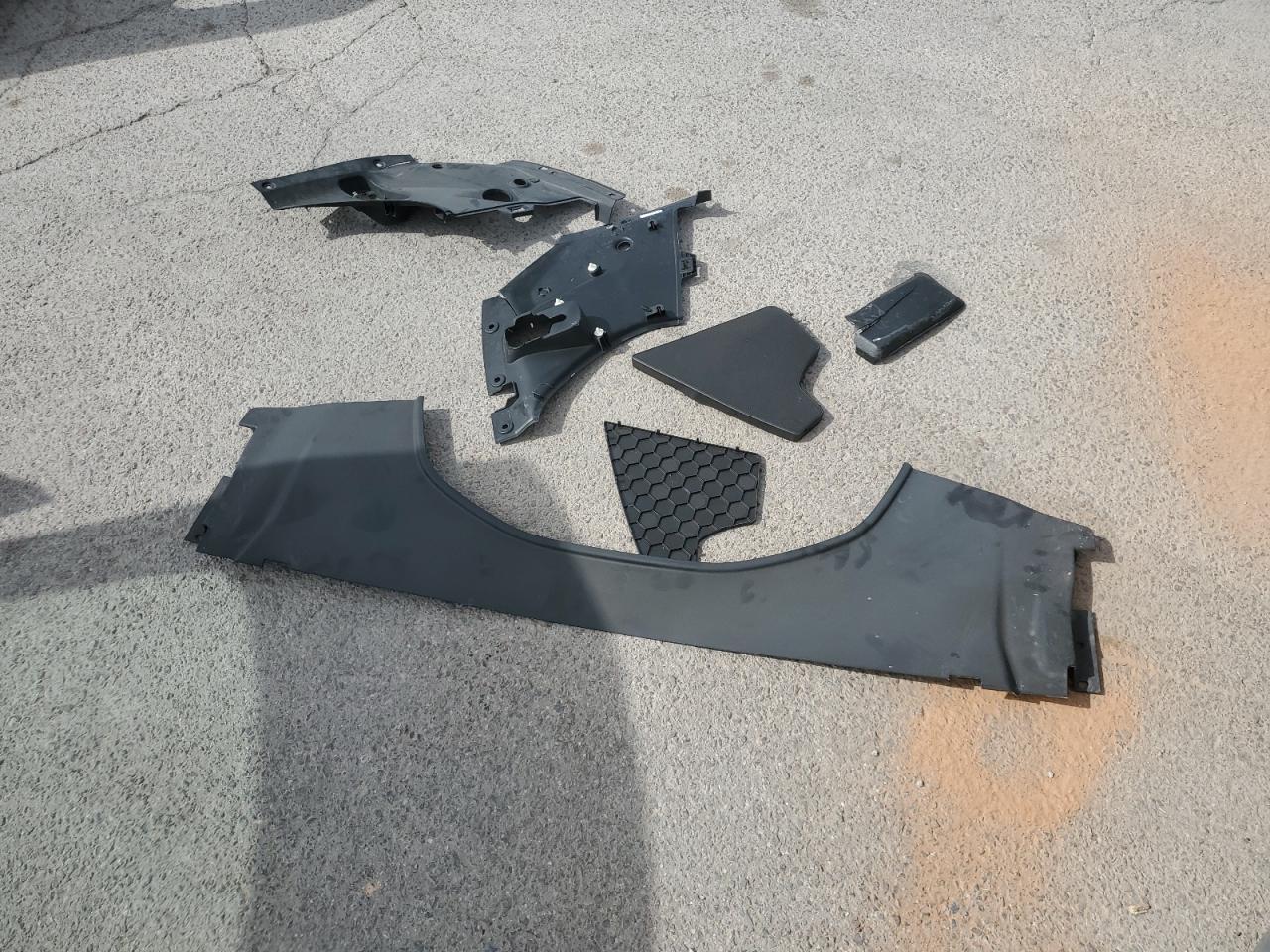 YSMED3KA5PL156632 2023 Polestar 2