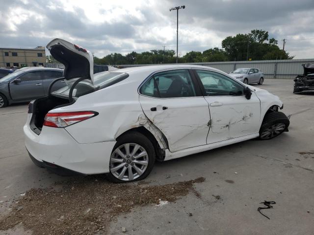 Vin: 4t1c11ak1lu357065, lot: 60001194, toyota camry le 20203