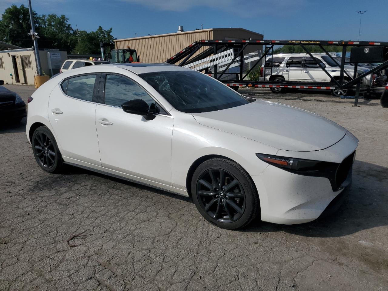 2021 Mazda 3 vin: JM1BPBJYXM1344021