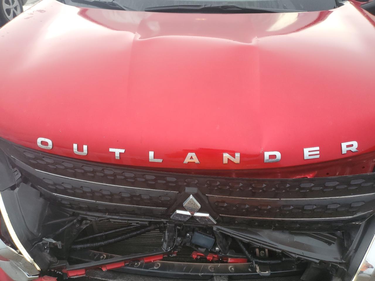 JA4J3UA81NZ020634 2022 Mitsubishi Outlander Se